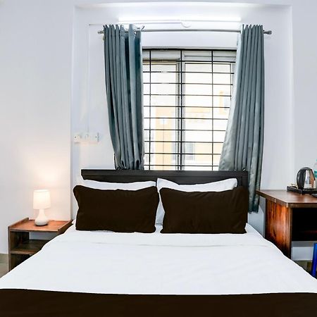 Super Hotel O Whitefield Бангалор Экстерьер фото